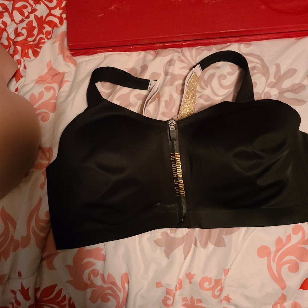 Victorias secret sports bra